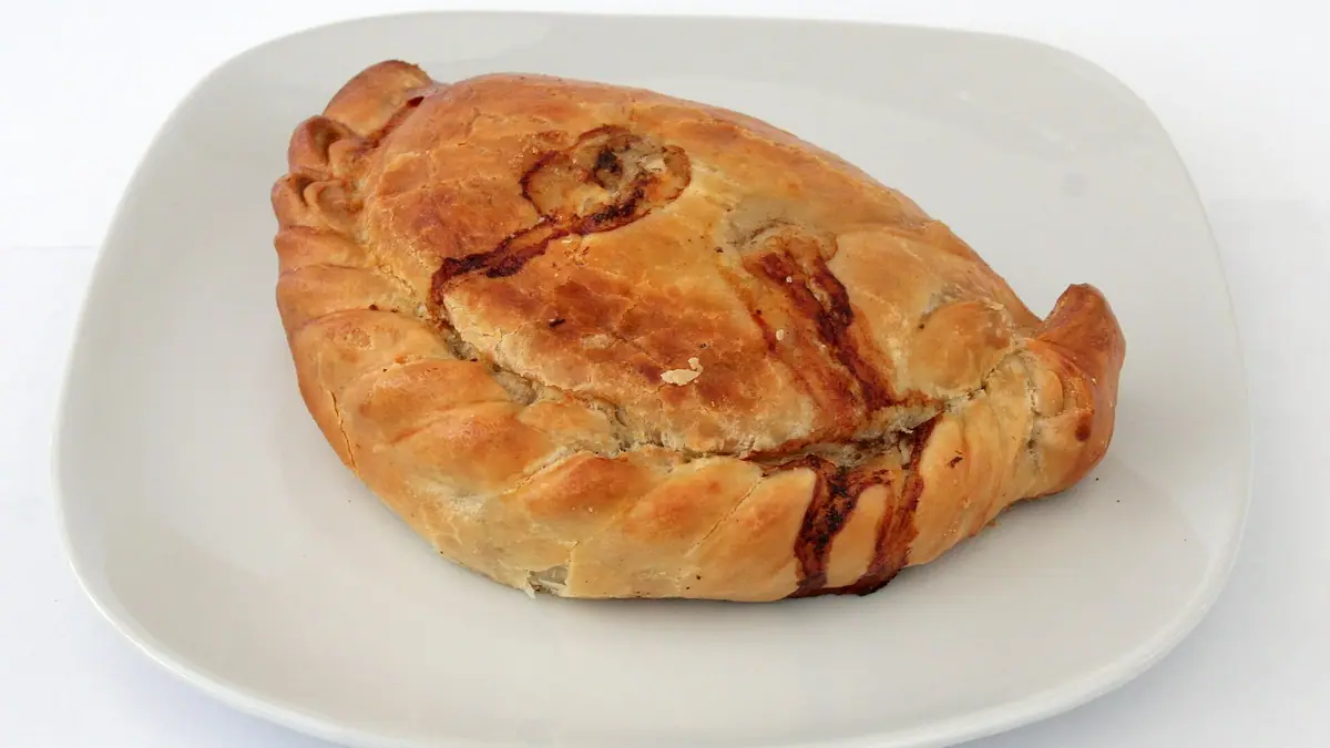 Shaggys Caribbean Cuisine And Bakery – caribbean bakery in Clapham Park, London